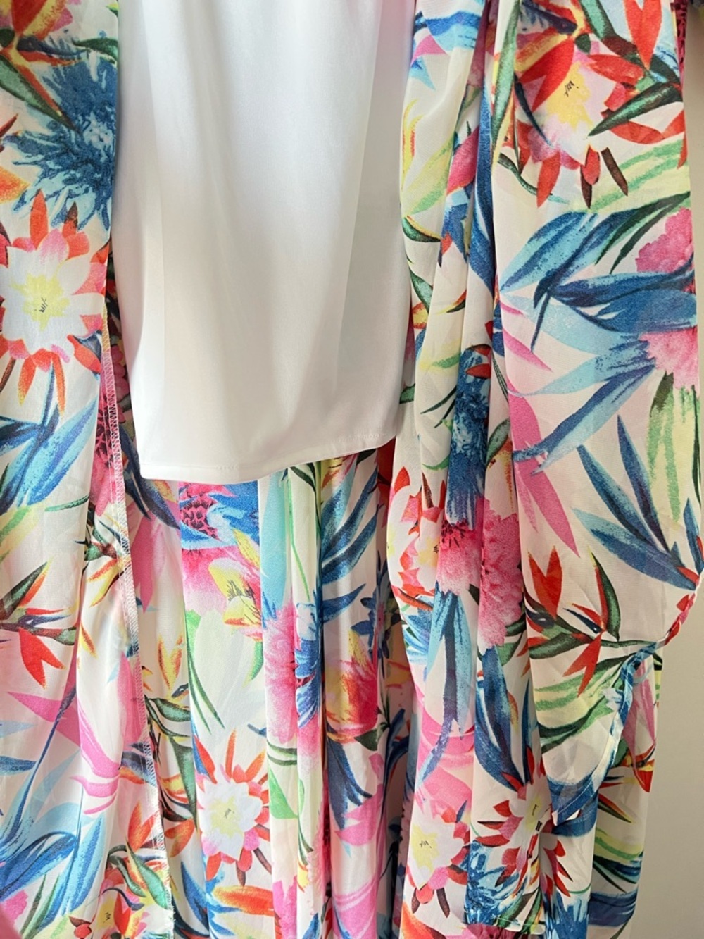 HAODUOYI Floral Wrap Maxi Dress in Cream, Pink and Blue - Picture 9 of 14